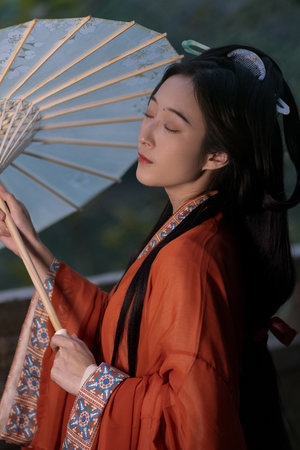 妖兽教室无删减在线播放